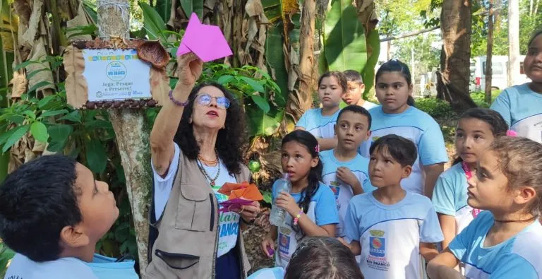 Rio Branco leva educação ambiental a escolas municipais e já alcança 1.786 estudantes.